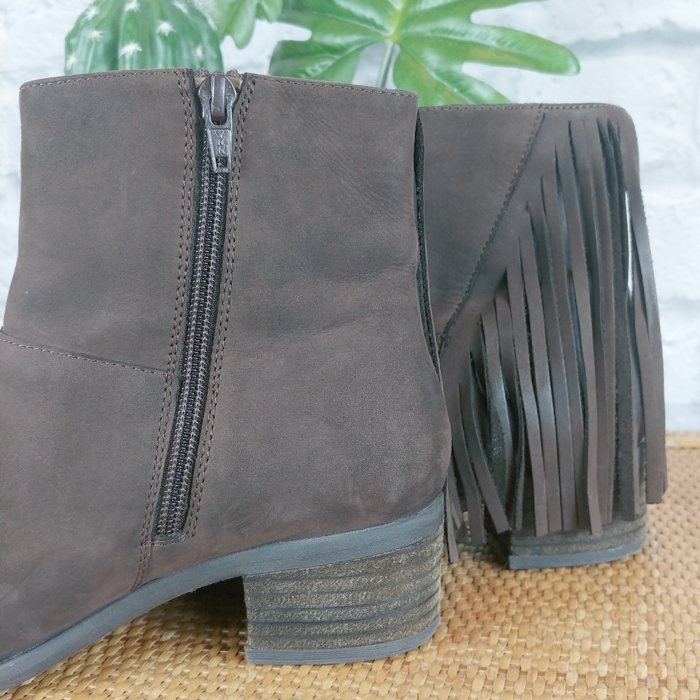 Steven by Steve Madden Casidyy Fringe Booties 7.5 - Picture 9 of 14
